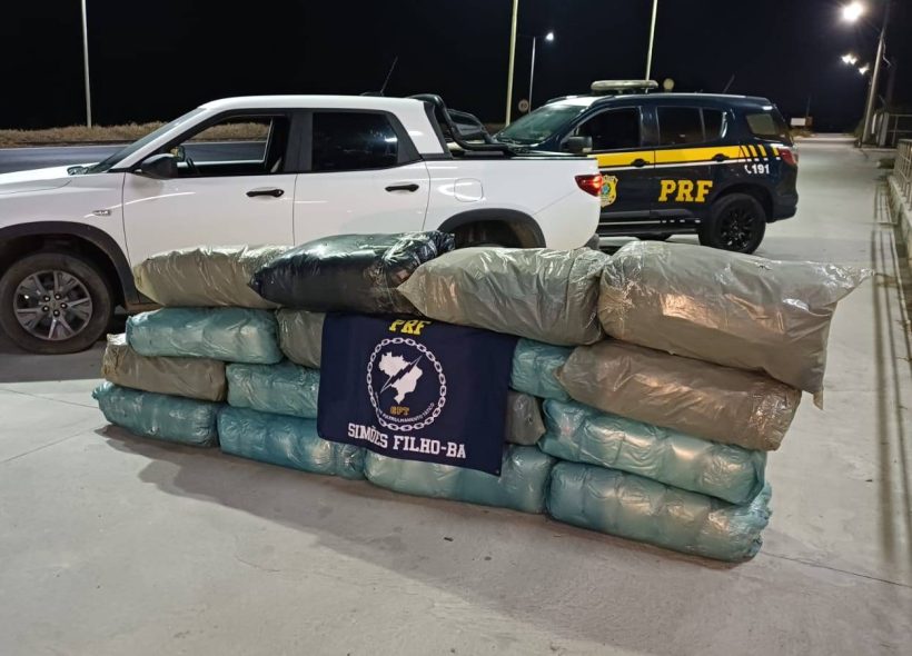 Polícia Rodoviária Federal apreende 140kg de maconha durante fiscalização na BR-324, em Salvador