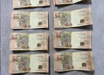 Serrinha: dois adolescentes são apreendidos após Polícia localizar R$ 1.800 em cédulas falsas