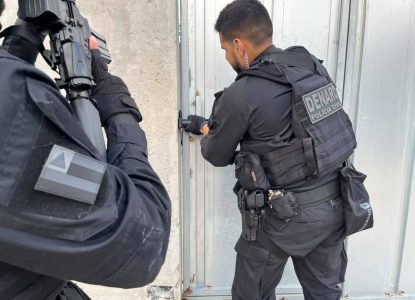 Nove suspeitos são presos em operação policial contra transporte e distribuição drogas na Bahia
