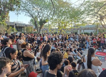 Estudantes e entidades da UEFS convocam sociedade para ato no centro de Feira de Santana no sábado, 10
