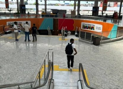 Procon fiscaliza rodoviárias da Bahia para orientar sobre transporte gratuito nas eleições