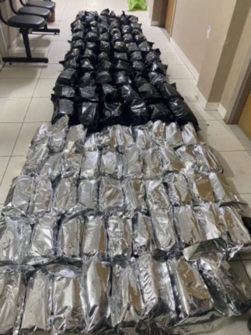 Serrinha: suspeito de tráfico de drogas é preso com 90kg de maconha