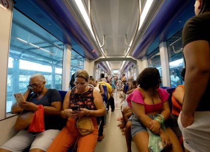 VLT de Salvador e região metropolitana completa 100 dias de operação assistida com mais de 300 mil passageiros transportados