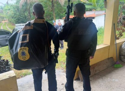 Policial militar é preso em operação que investiga mortes de vereador e assessor em Santo Amaro