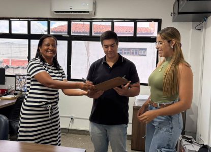 SEMMAM assina ordem de serviço para reforçar estrutura de fiscalização ambiental em Feira de Santana