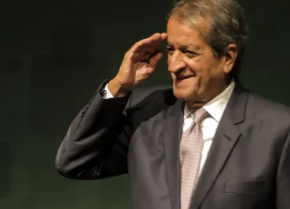 PL, partido de Flávio Bolsonaro, reconhece vitória de Lula nas eleições